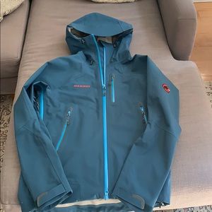Mammut waterproof & wind resistant ski MENS jacket